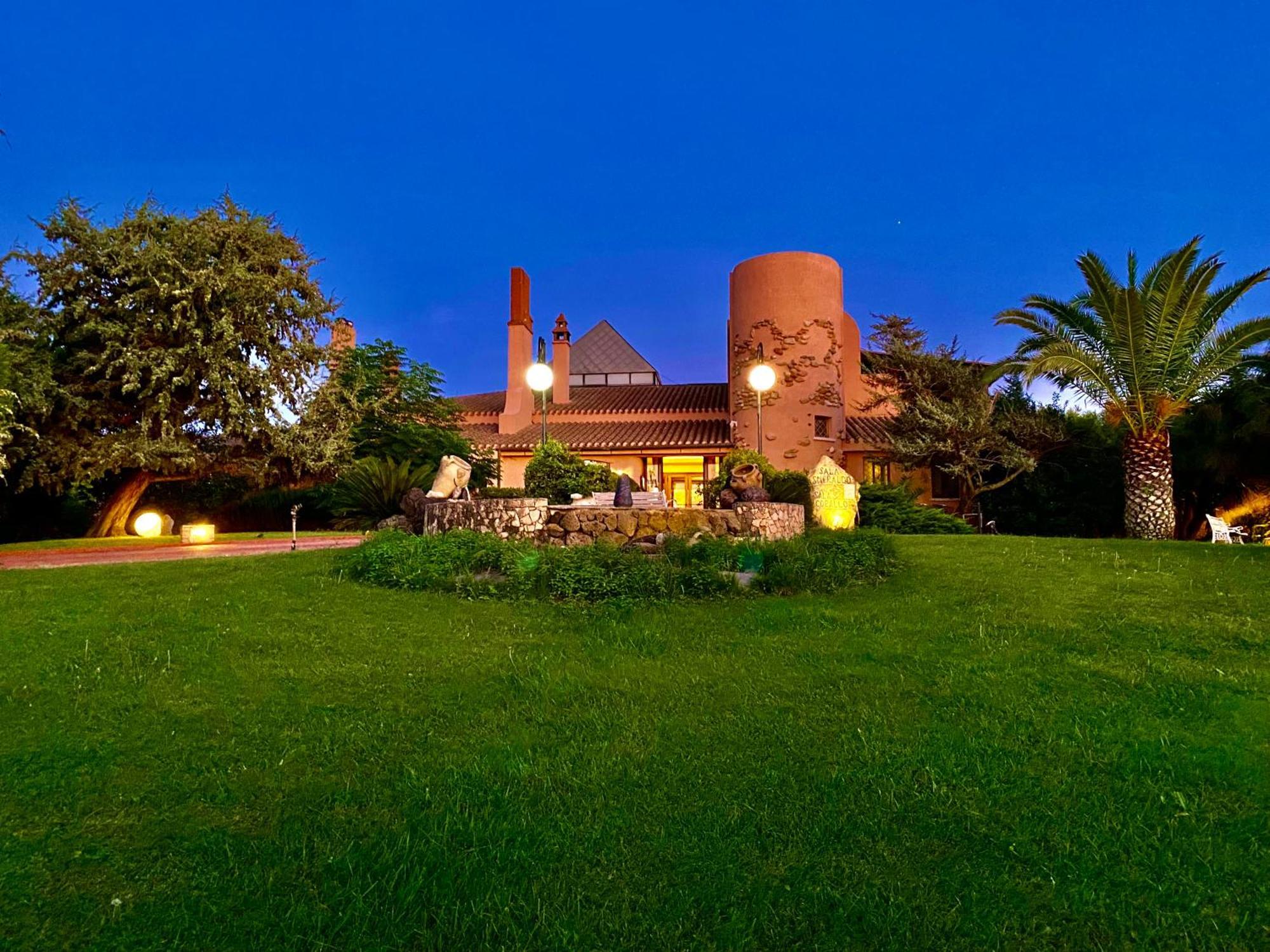 Hotel I Ginepri ควาร์ตุกชู ภายนอก รูปภาพ