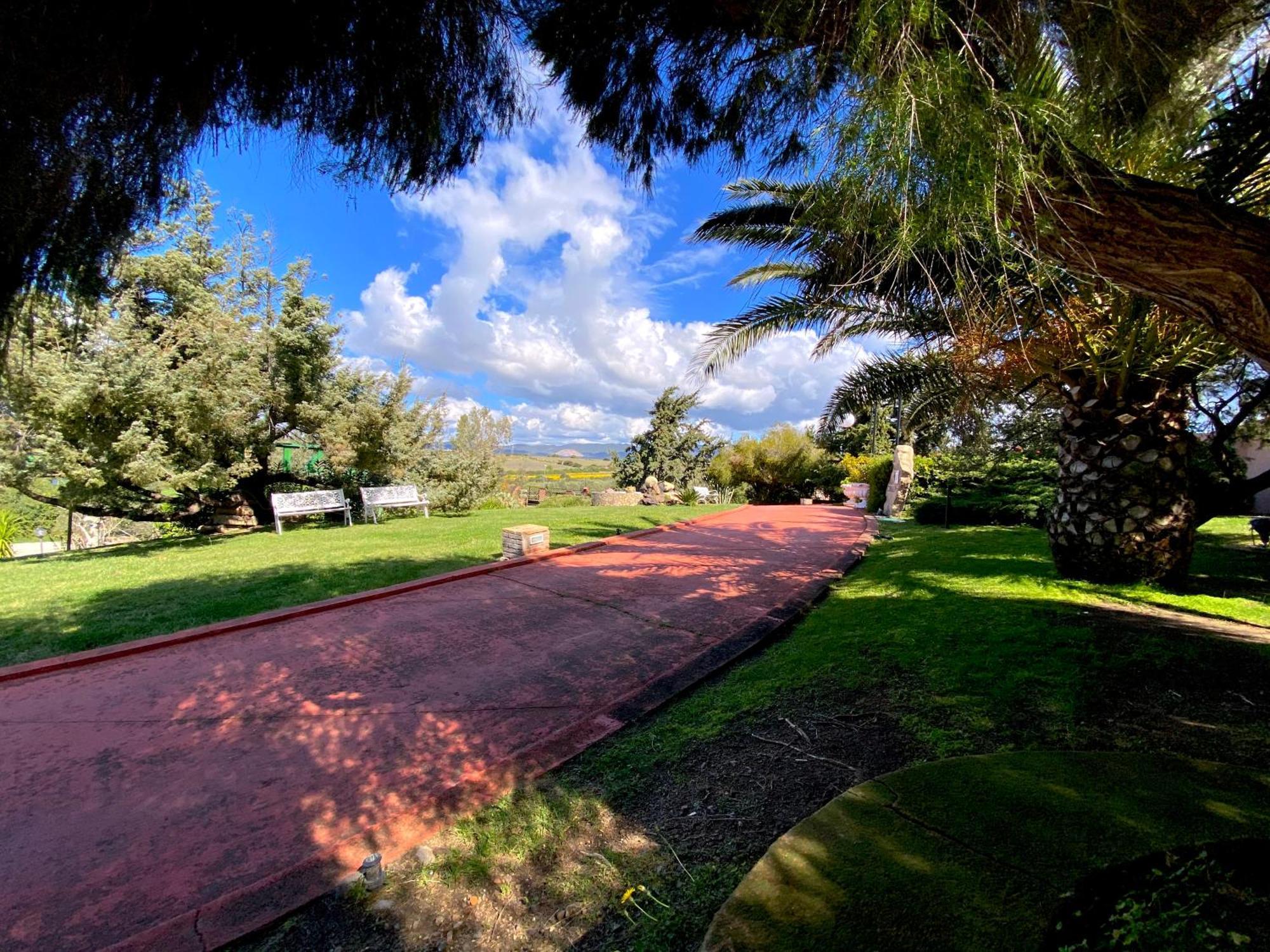 Hotel I Ginepri ควาร์ตุกชู ภายนอก รูปภาพ