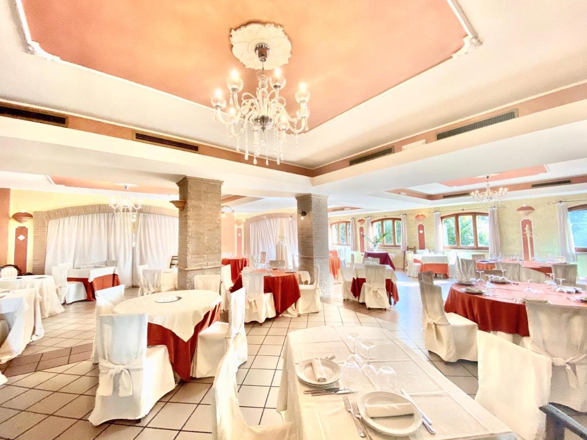 Hotel I Ginepri ควาร์ตุกชู ภายนอก รูปภาพ