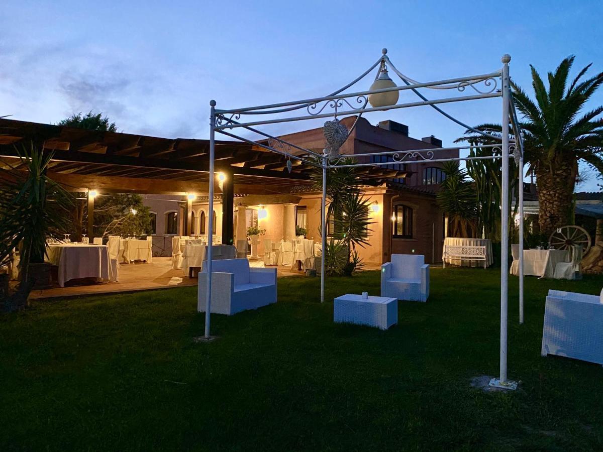 Hotel I Ginepri ควาร์ตุกชู ภายนอก รูปภาพ